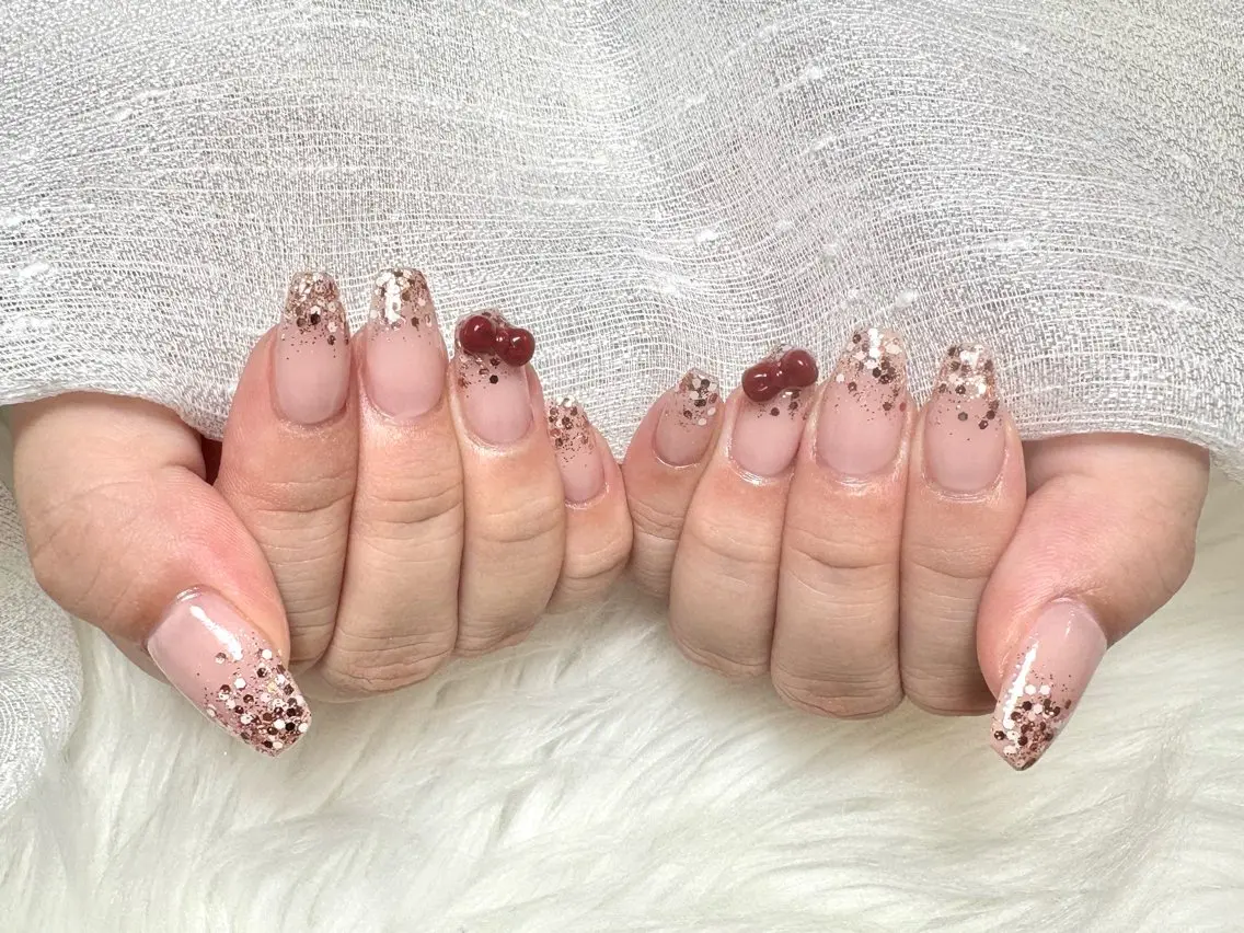 ネイル ハンドネイル Eclat［ｴｸﾗ］ Yuriのネイルデザイン