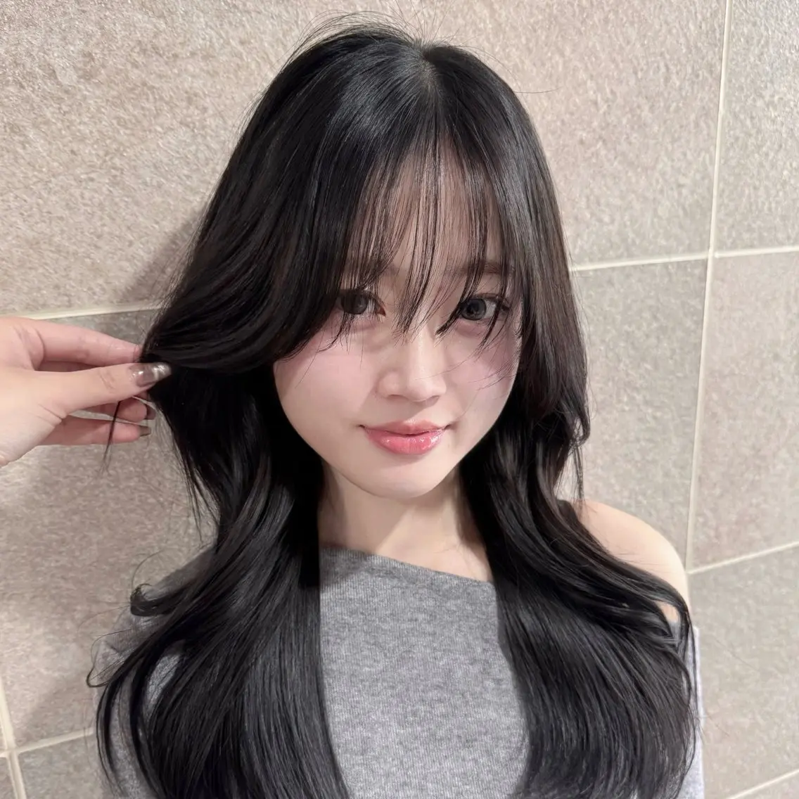 ロング カラー 黒髪 透明感カラー 韓国風ヘア ヘアカラー トリートメント rin 縮毛矯正/ 髪質改善のヘアスタイル