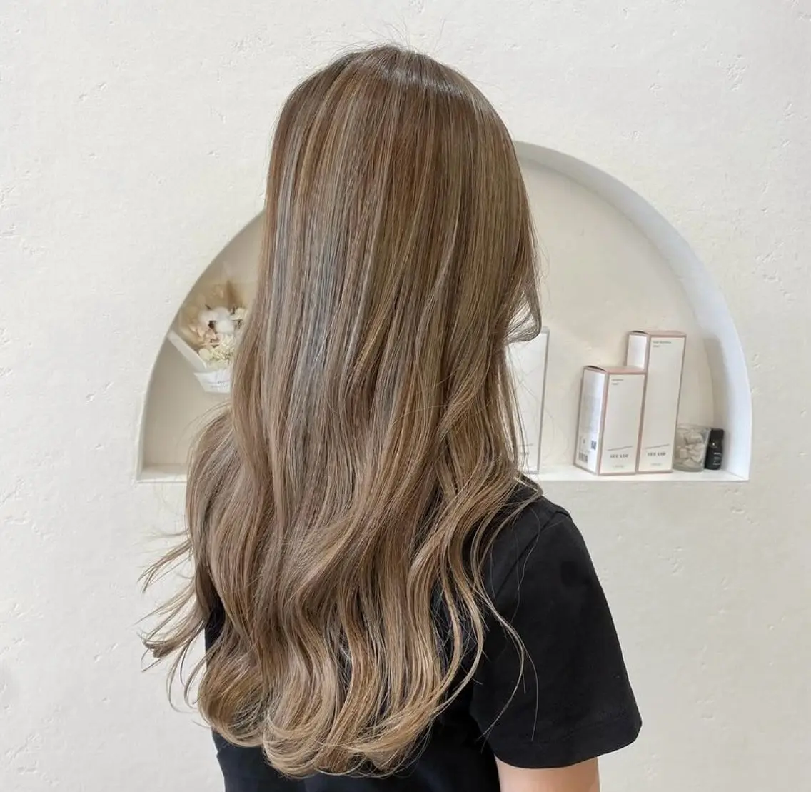 ロング カラー カット ヘアカラー 西元 亜由美のヘアスタイル
