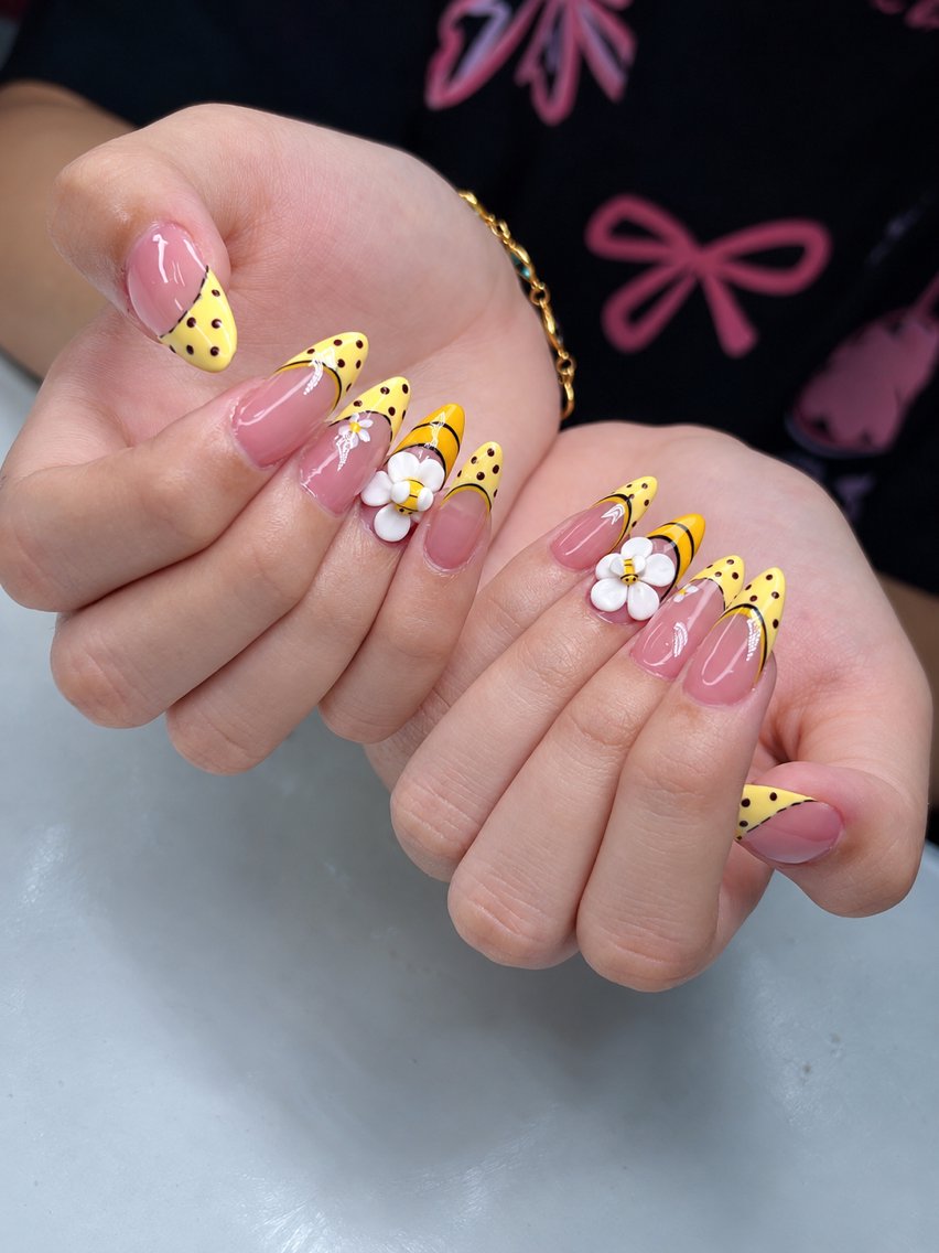 ネイル SOL NAIL HAKATAのネイルデザイン