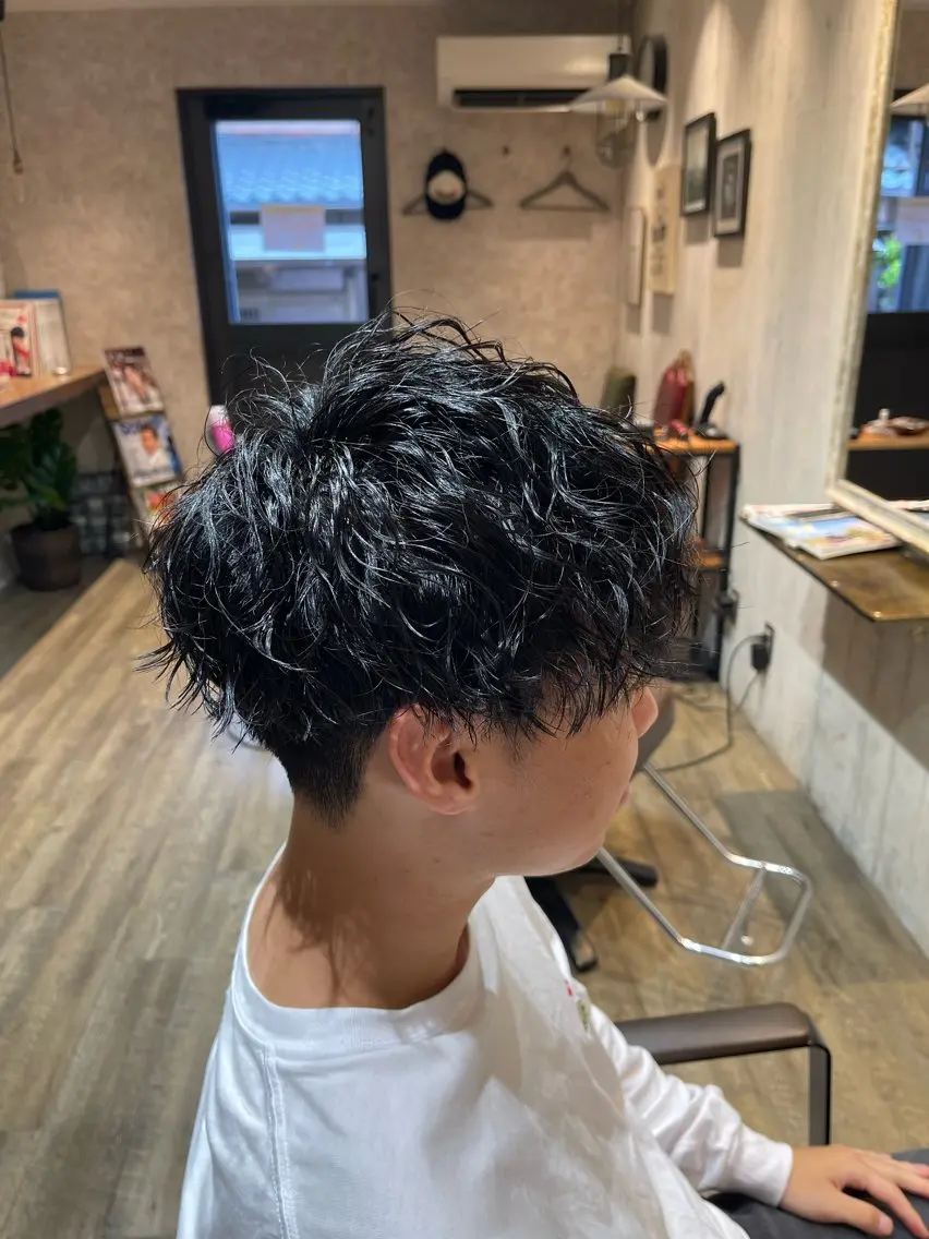 ミディアム パーマ メンズ 田中 識啓のヘアスタイル