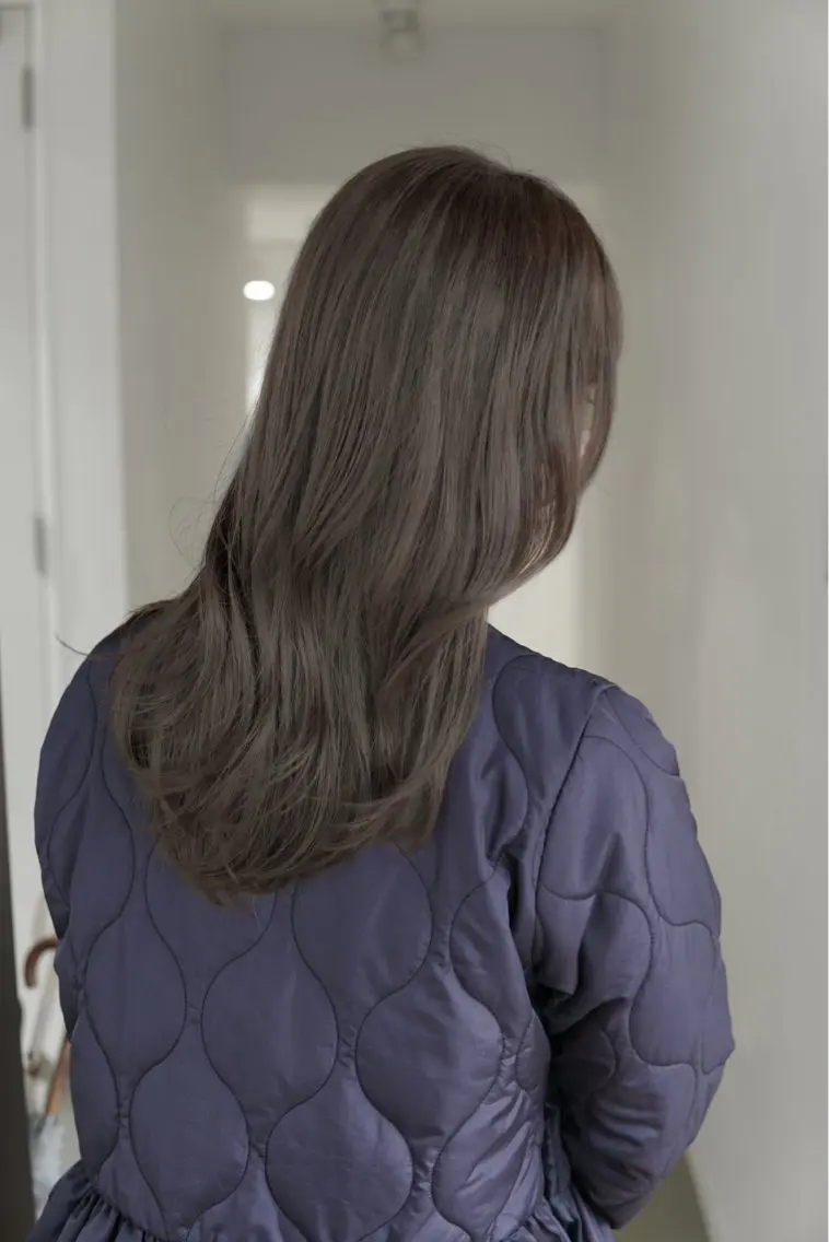 セミロング カラー カット ヘアカラー トリートメント 髪質改善/透明感 松下喬亮のヘアスタイル