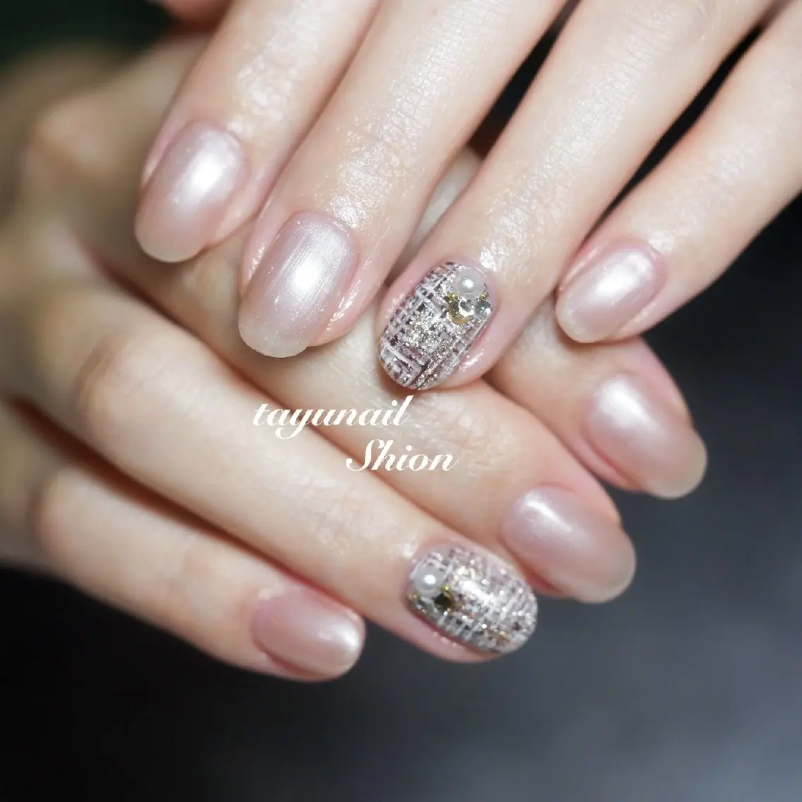 ネイル ブラウン ジェルネイル パラジェル ツイードネイル 冬ネイル ネイルサロン 【たゆnail】のネイルデザイン
