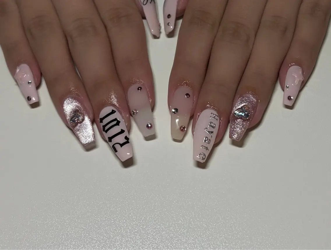 ネイル ハンドネイル Nailist Rinaのネイルデザイン