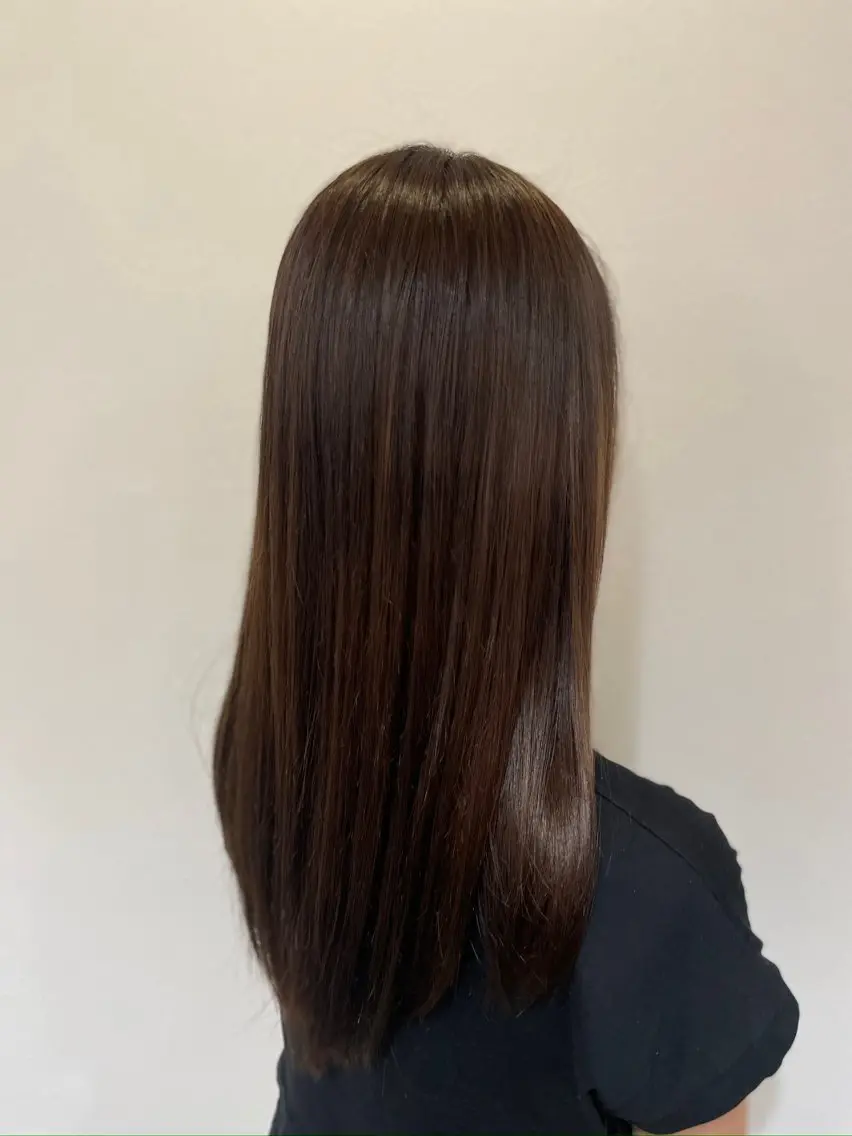 ロング カラー ブリーチ ブラウンカラー ショコラブラウン 透明感カラー ブリーチなしカラー カット ヘアカラー 高野 亜湖のヘアスタイル