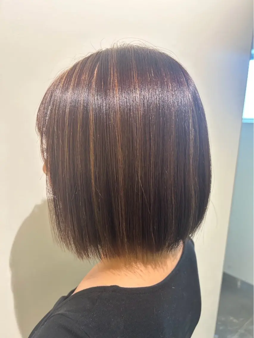 カラー 岩﨑 心那のヘアスタイル