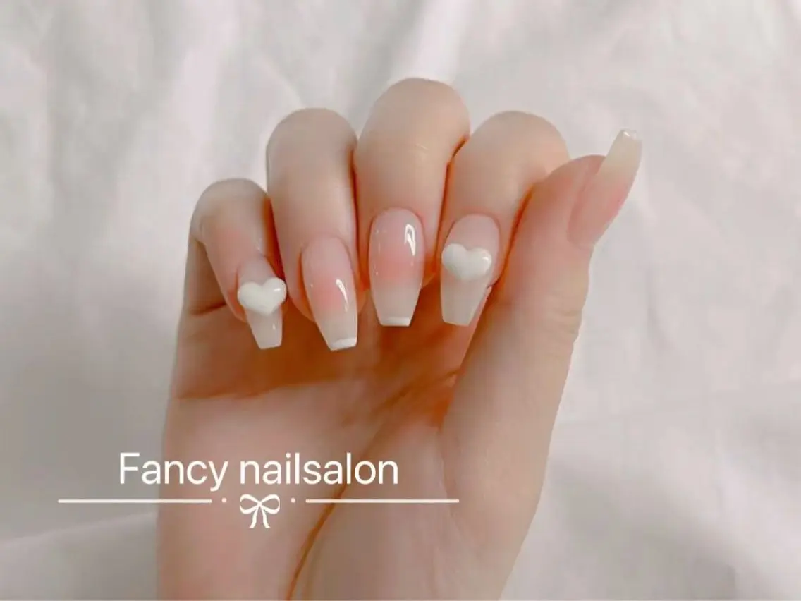 ネイル Fancy Nailsalonのネイルデザイン