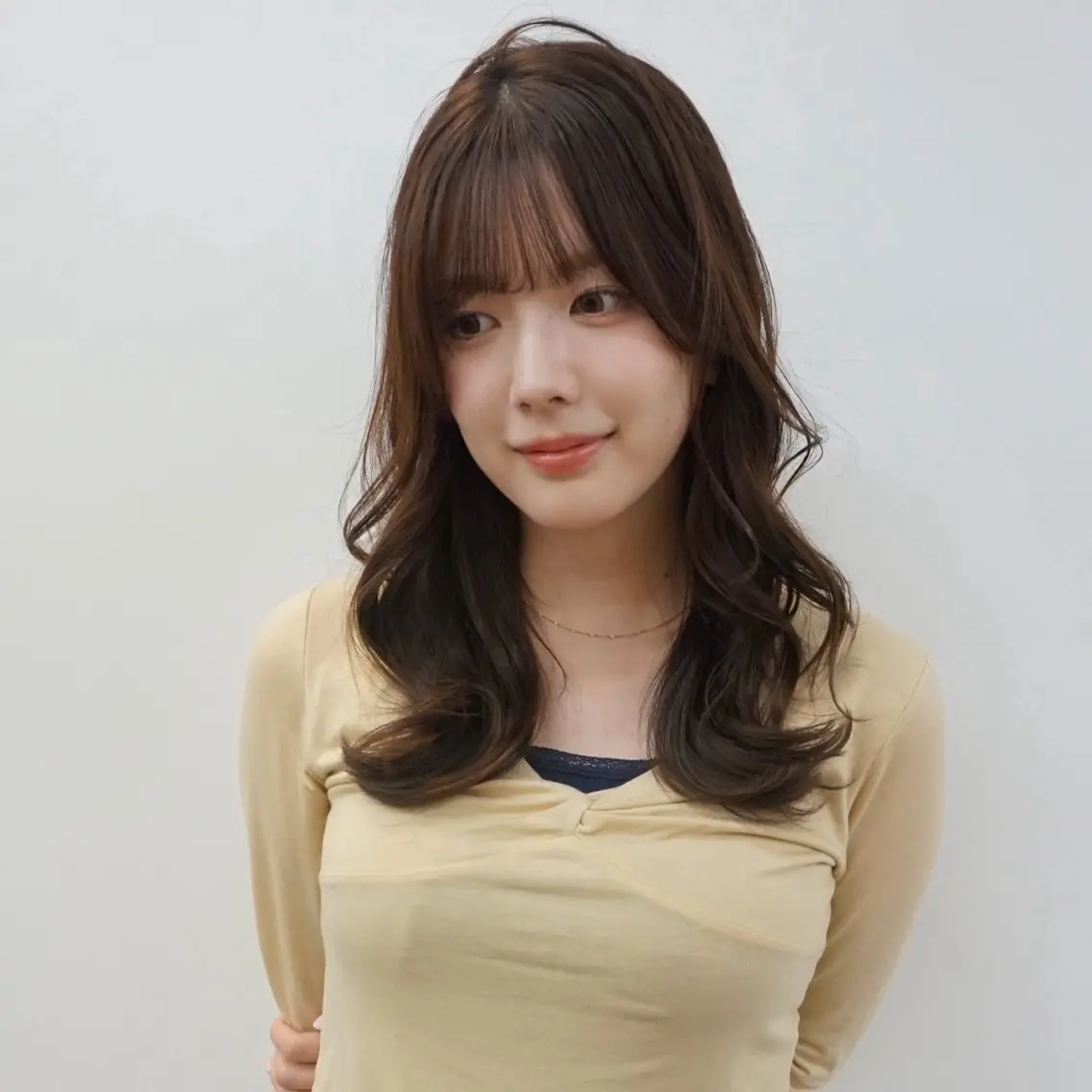 ロング ケアカラー 顔周りカット レイヤーカット 似合わせカット カット ヘアカラー yuka ໒꒱ 高円寺のヘアスタイル