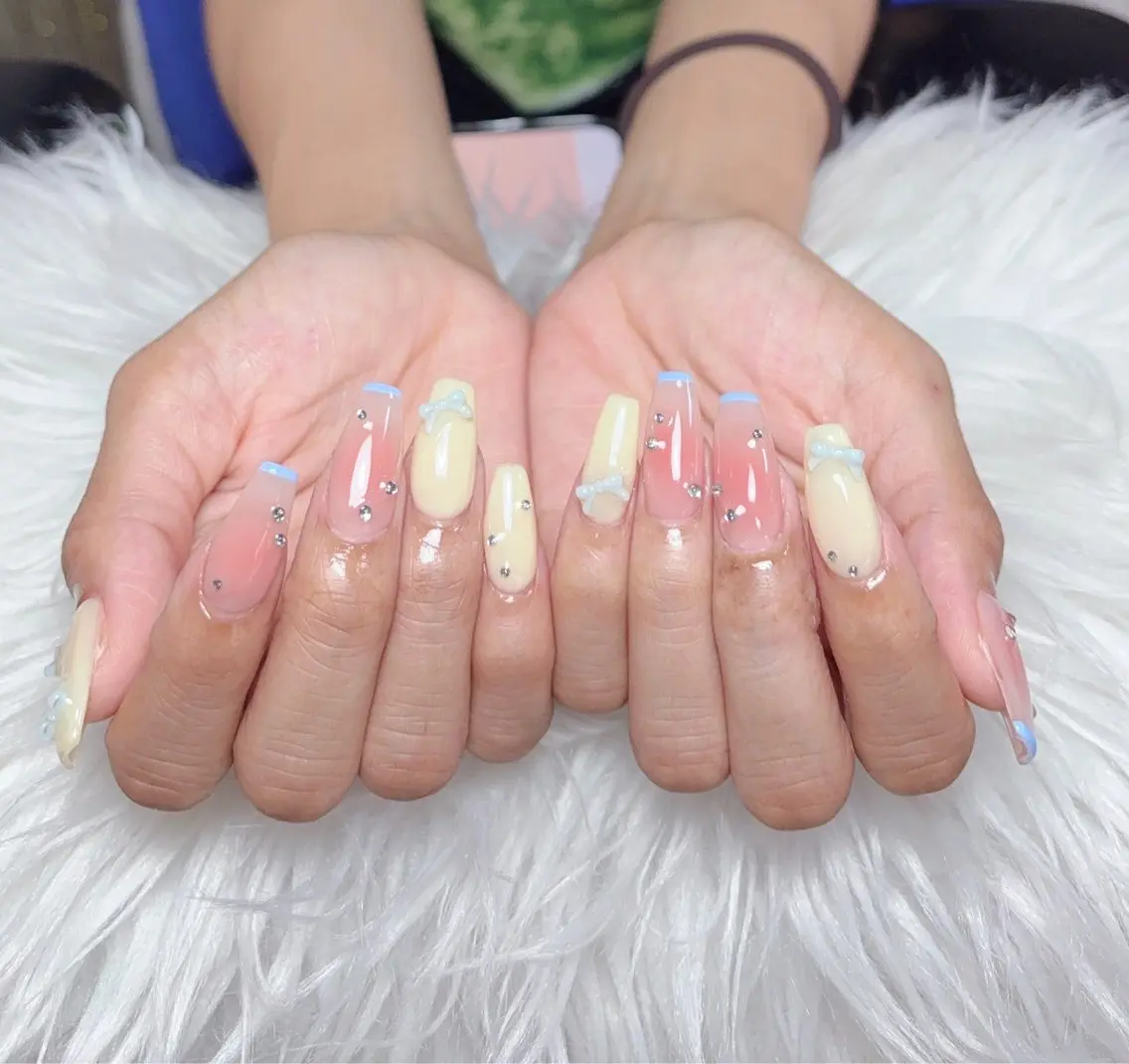 ネイル ハンドネイル RosyBeauty スカルプ専門店のネイルデザイン