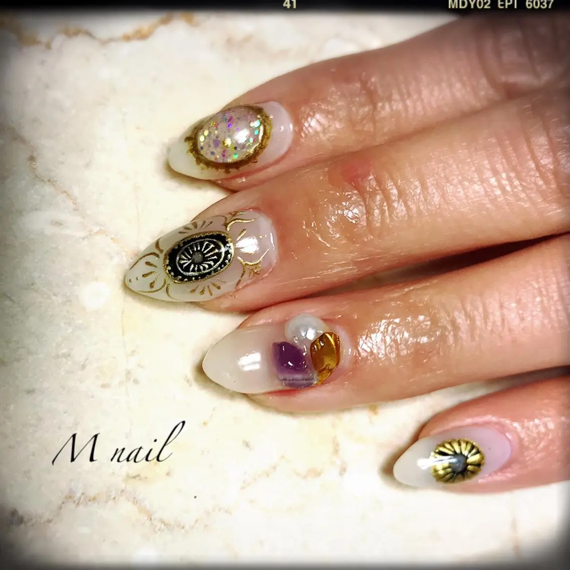 ネイル アートネイル 長さ出し M nail 市原市ちはら台のネイルデザイン
