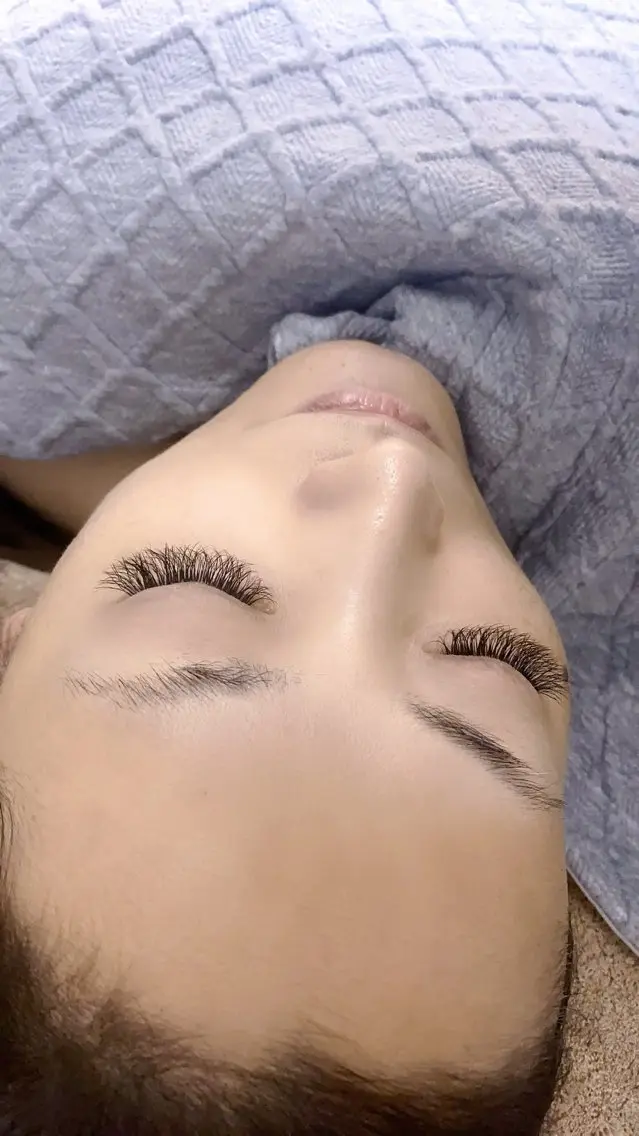 マツエク・マツパ バインドロック フラットラッシュ ナチュラル パリジェンヌラッシュリフト まつげパーマ YK Beauty Salonのマツエク・マツパデザイン