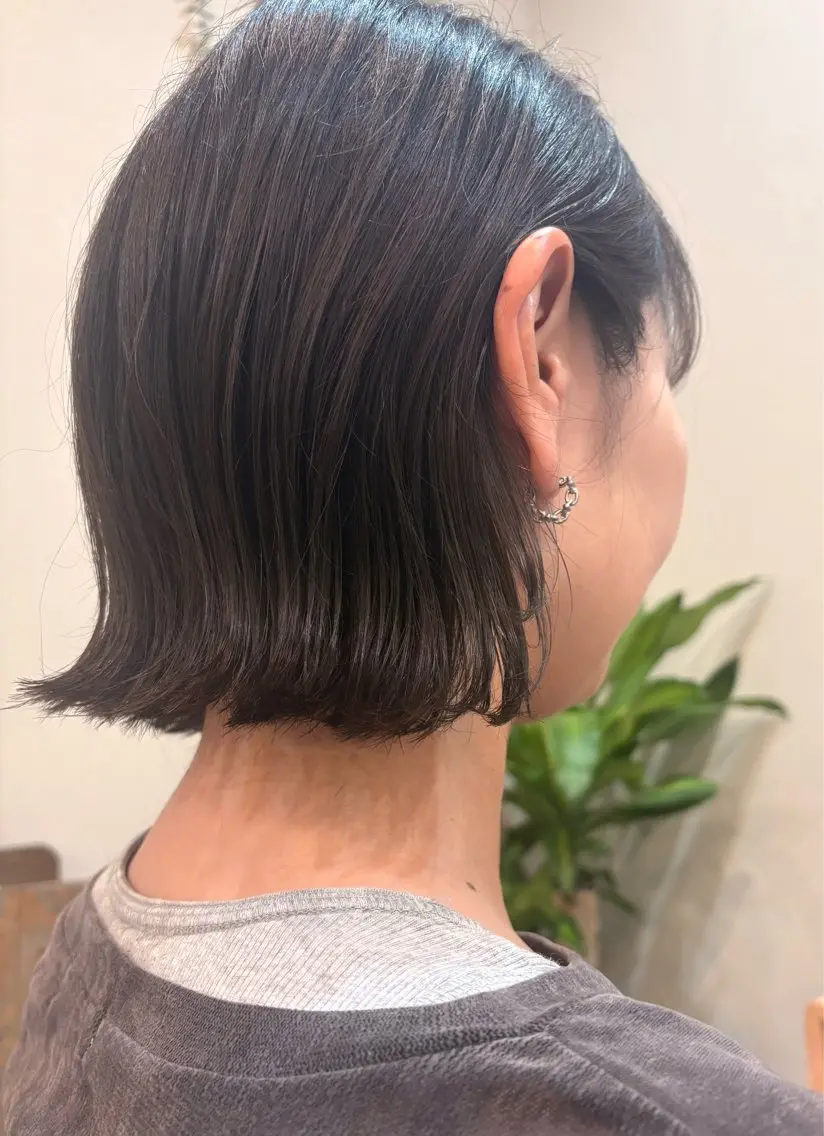 ミディアム 切りっぱなしボブ ボブ 外ハネヘア 縮毛矯正 カット ヘアカラー トリートメント 縮毛矯正特化/ 小顔カット/森彪真のヘアスタイル