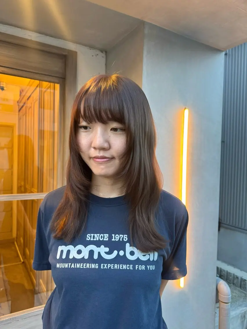 ロング カラー 透明感カラー グレージュ レイヤーカット カット ヘアカラー トリートメント 山本 望華のヘアスタイル
