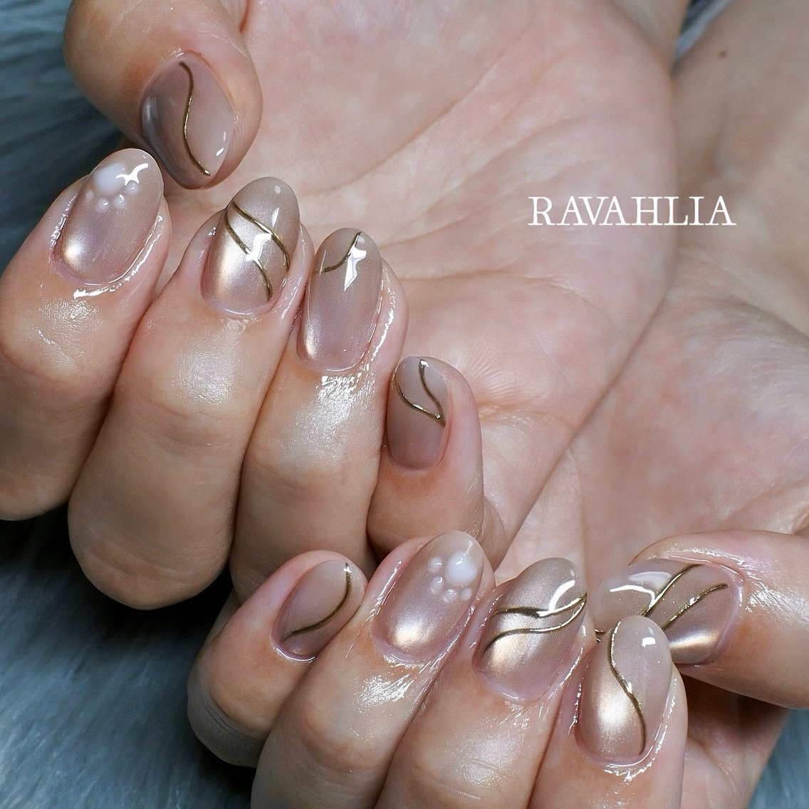 ネイル ハンドネイル nail room RAVAHLIAのネイルデザイン