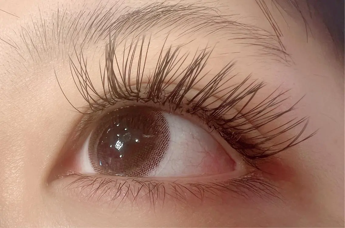 マツエク・マツパ フラットラッシュ AIREYEBROW 🤍ERINAのマツエク・マツパデザイン
