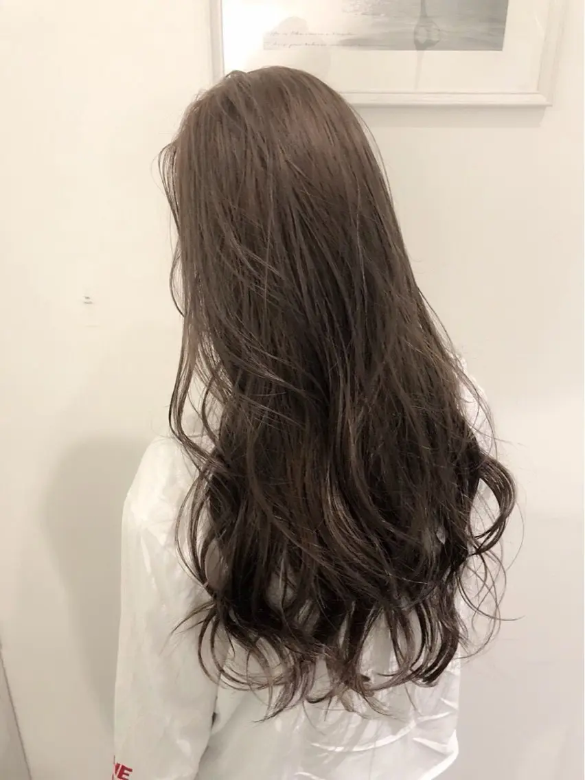 ロング カラー カット ヘアカラー トリートメント 🌈髪質改善🌈 過去の1艶サラ体験✨のヘアスタイル