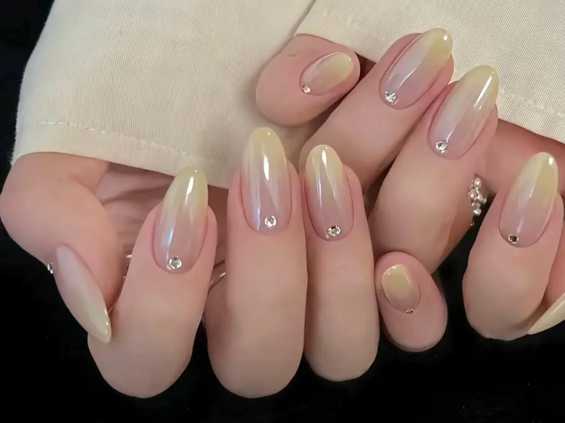 ネイル 長さ出し フットネイル ジェルネイル 韓国ネイル マグネットネイル YMT NailStudioのネイルデザイン