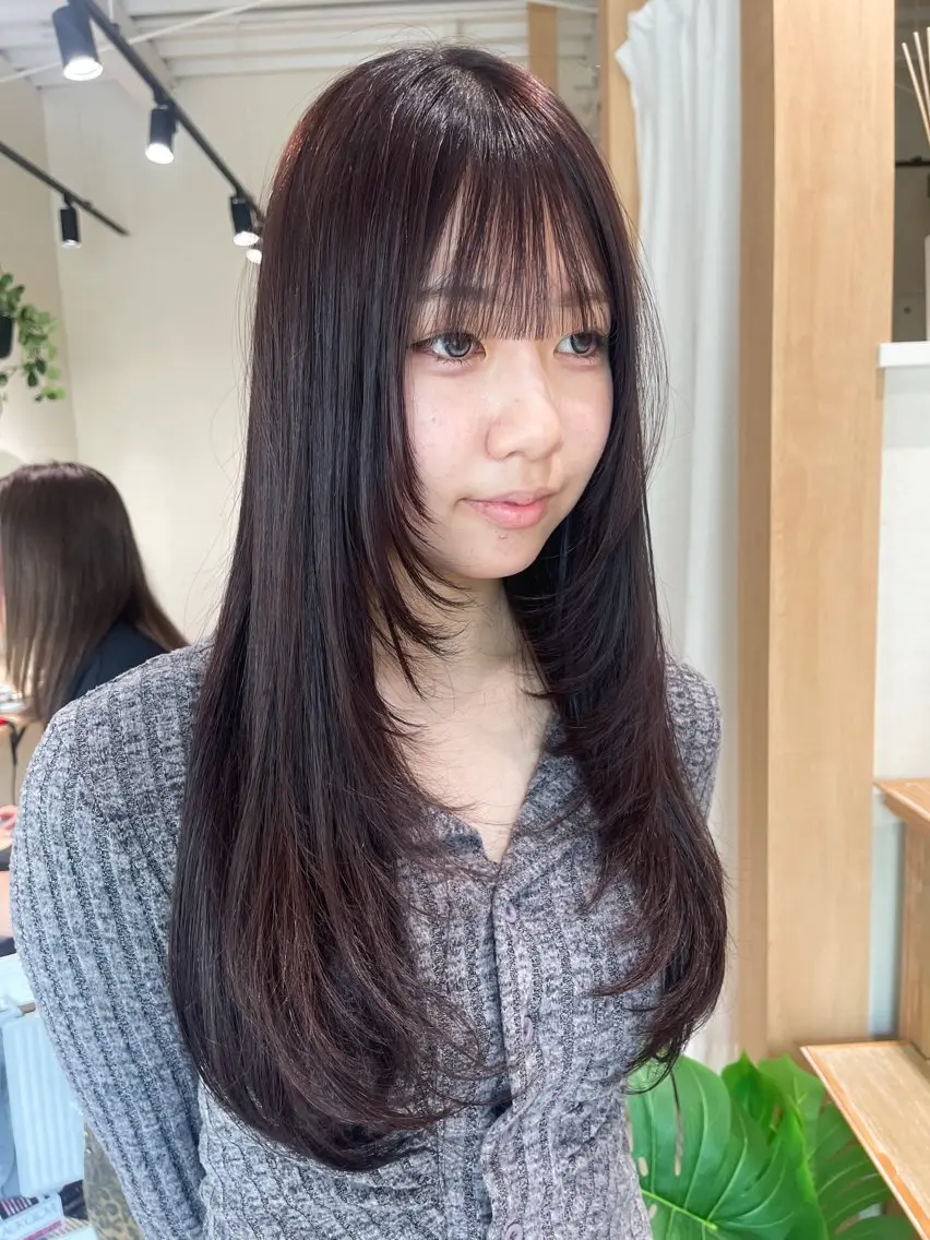 ロング カラー カット ヘアカラー トリートメント 阪倉 美玲のヘアスタイル