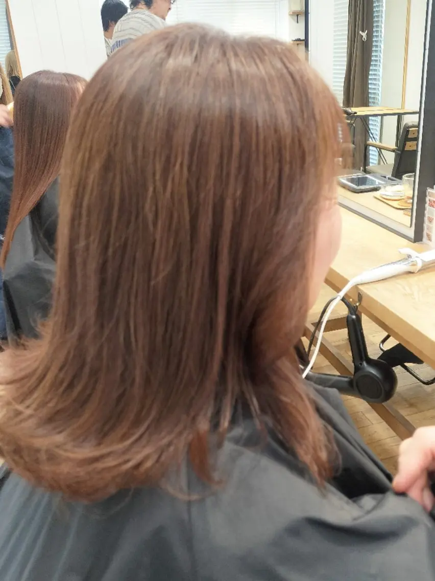 ミディアム ほんま ひろみのヘアスタイル