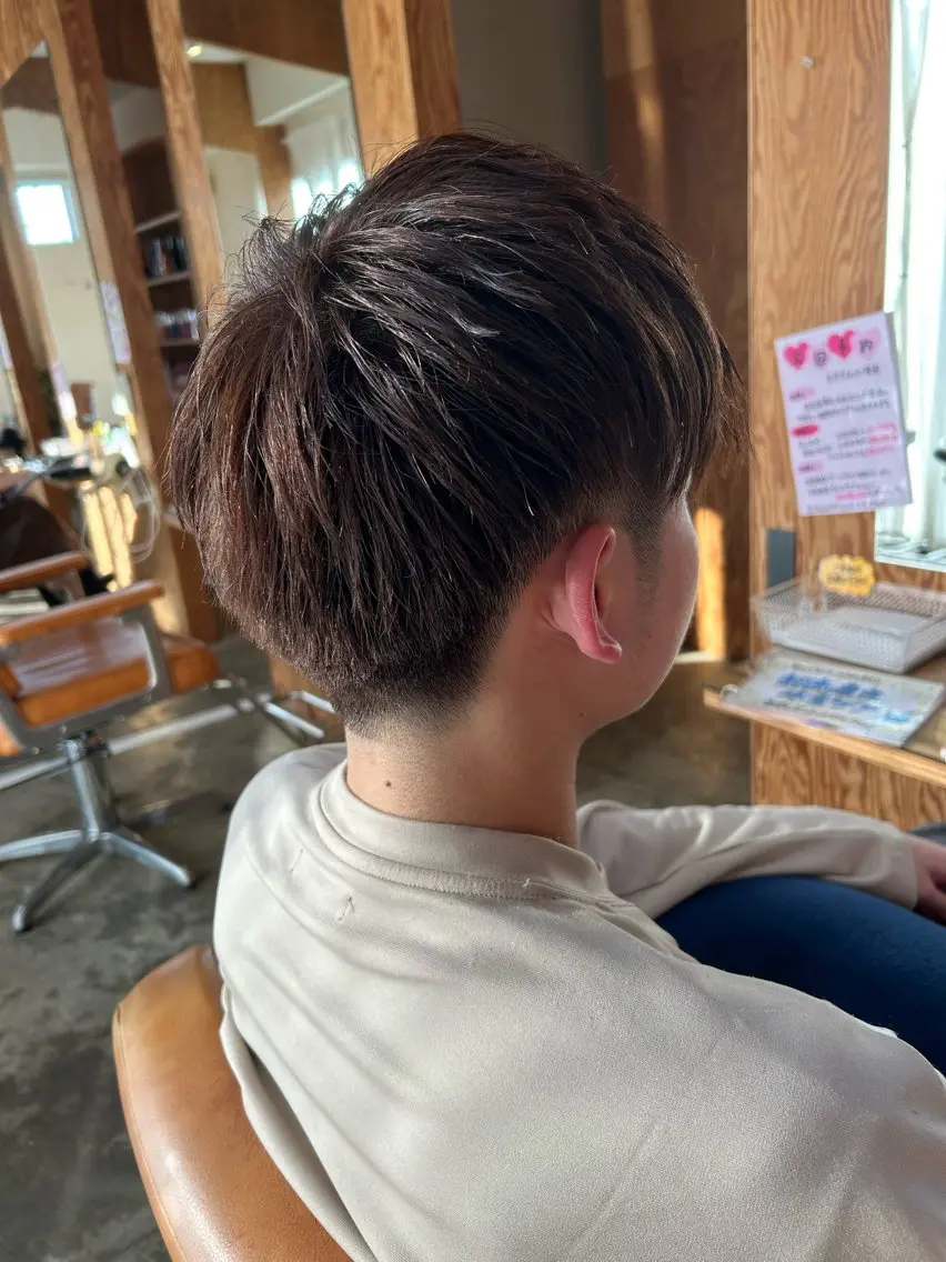 メンズ 刈り上げ 鏡原 実和のヘアスタイル