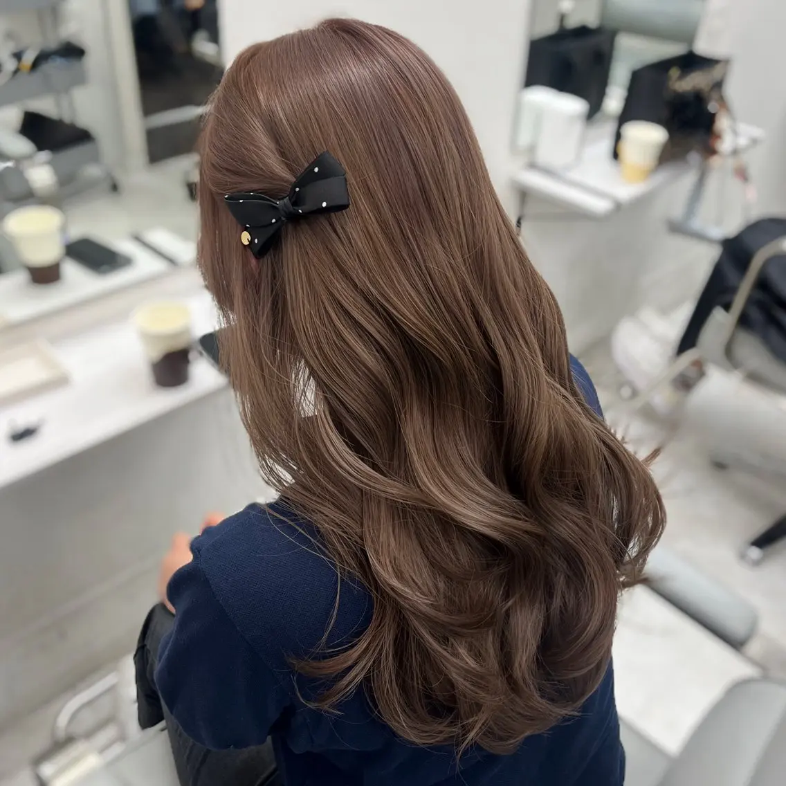 ロング カラー カット ヘアカラー トリートメント ヘアセット クルミ🤍推し活 🎀ピンクカラーのヘアスタイル