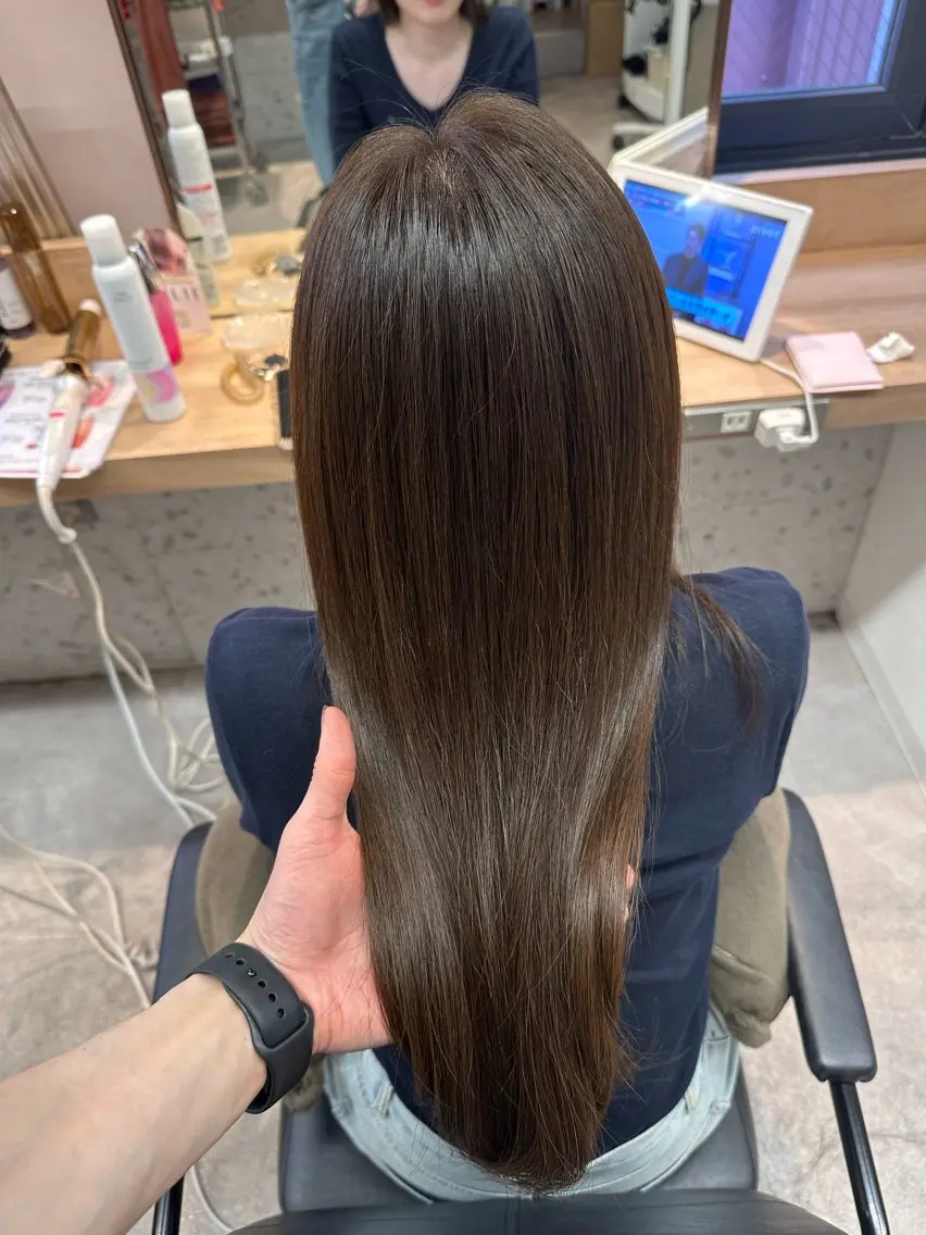 ロング 顔周りカット ハッシュカット 韓国風ヘア レイヤーカット シャギー 透明感カラー🩵 レイヤーカット/韓国のヘアスタイル