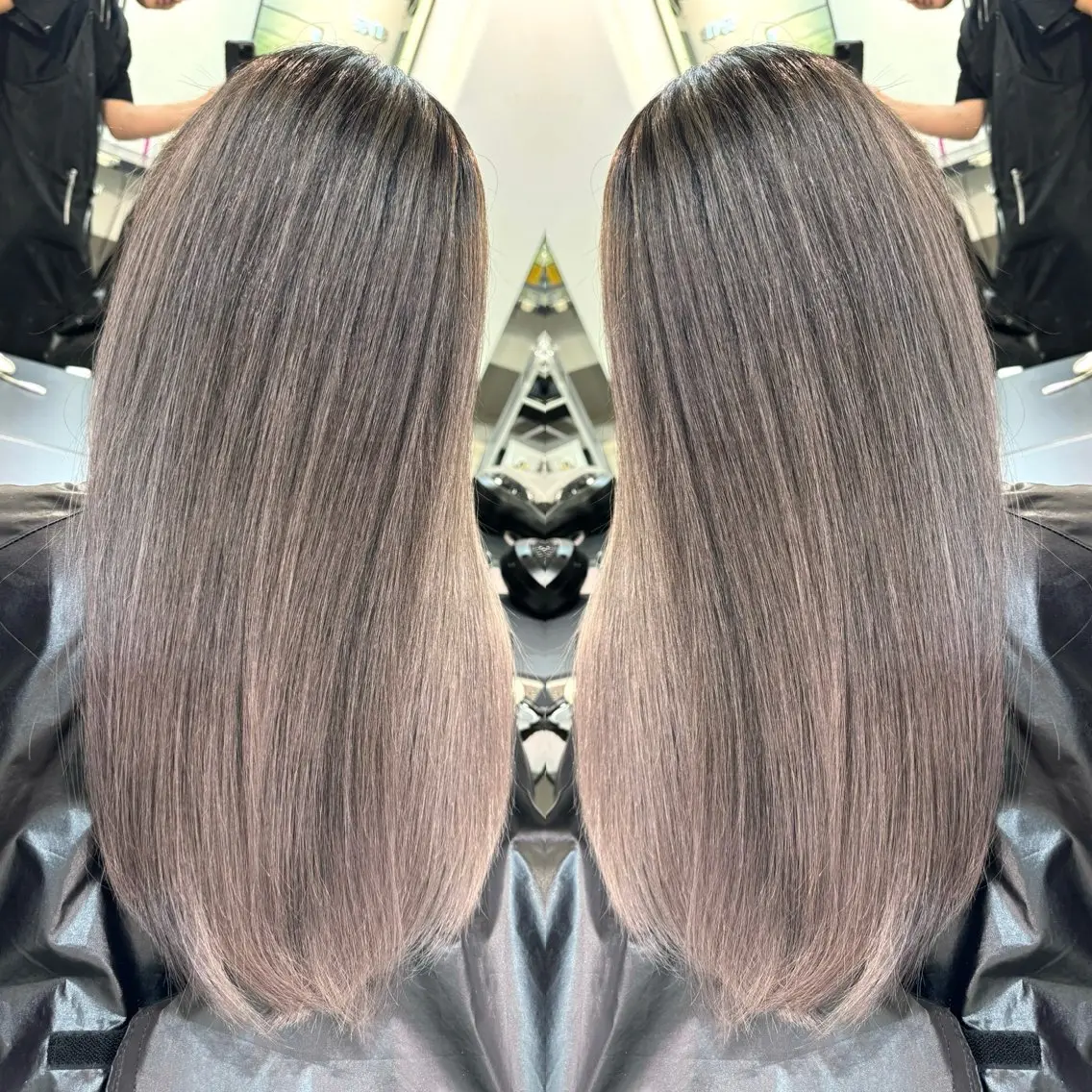 ロング バレイヤージュ ボブ🌈ナツヤのヘアスタイル
