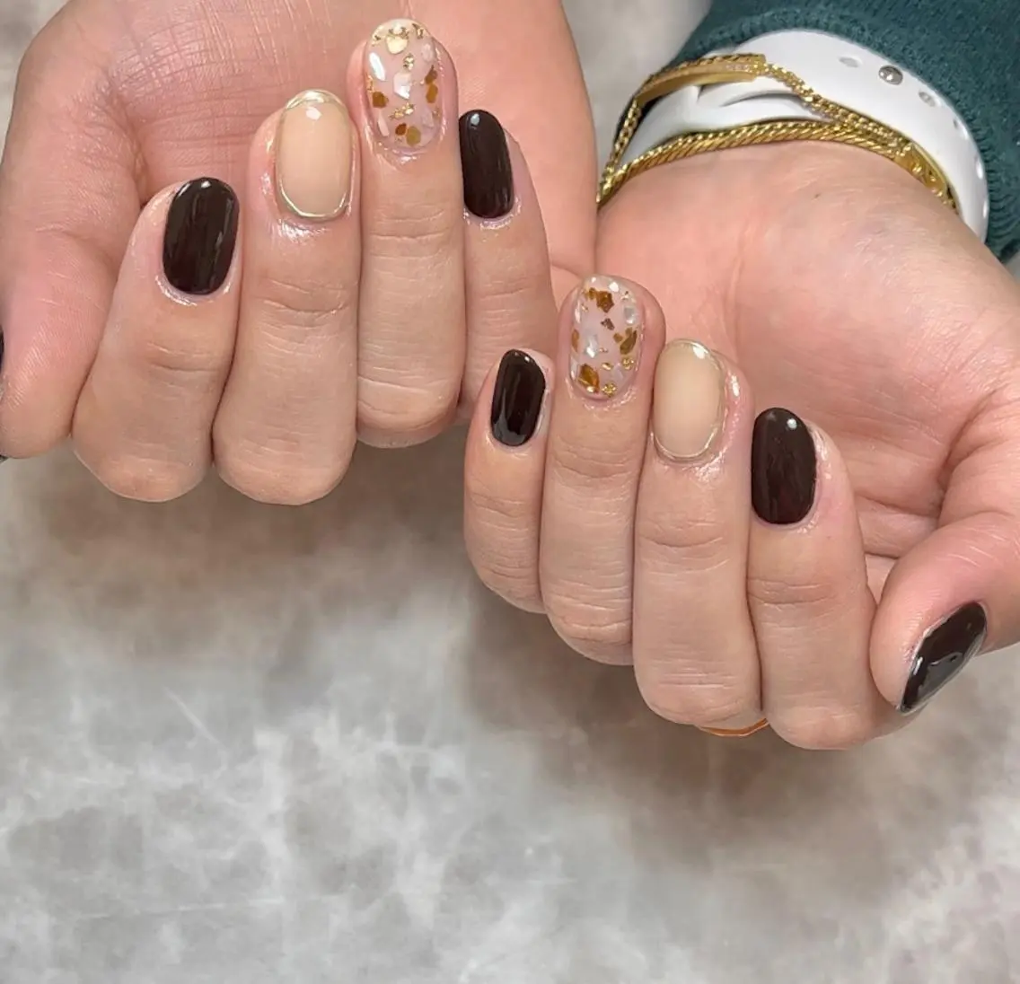 ネイル ジェルネイル キラキラネイル 韓国ネイル オフィスネイル パラジェル nails' it...のネイルデザイン