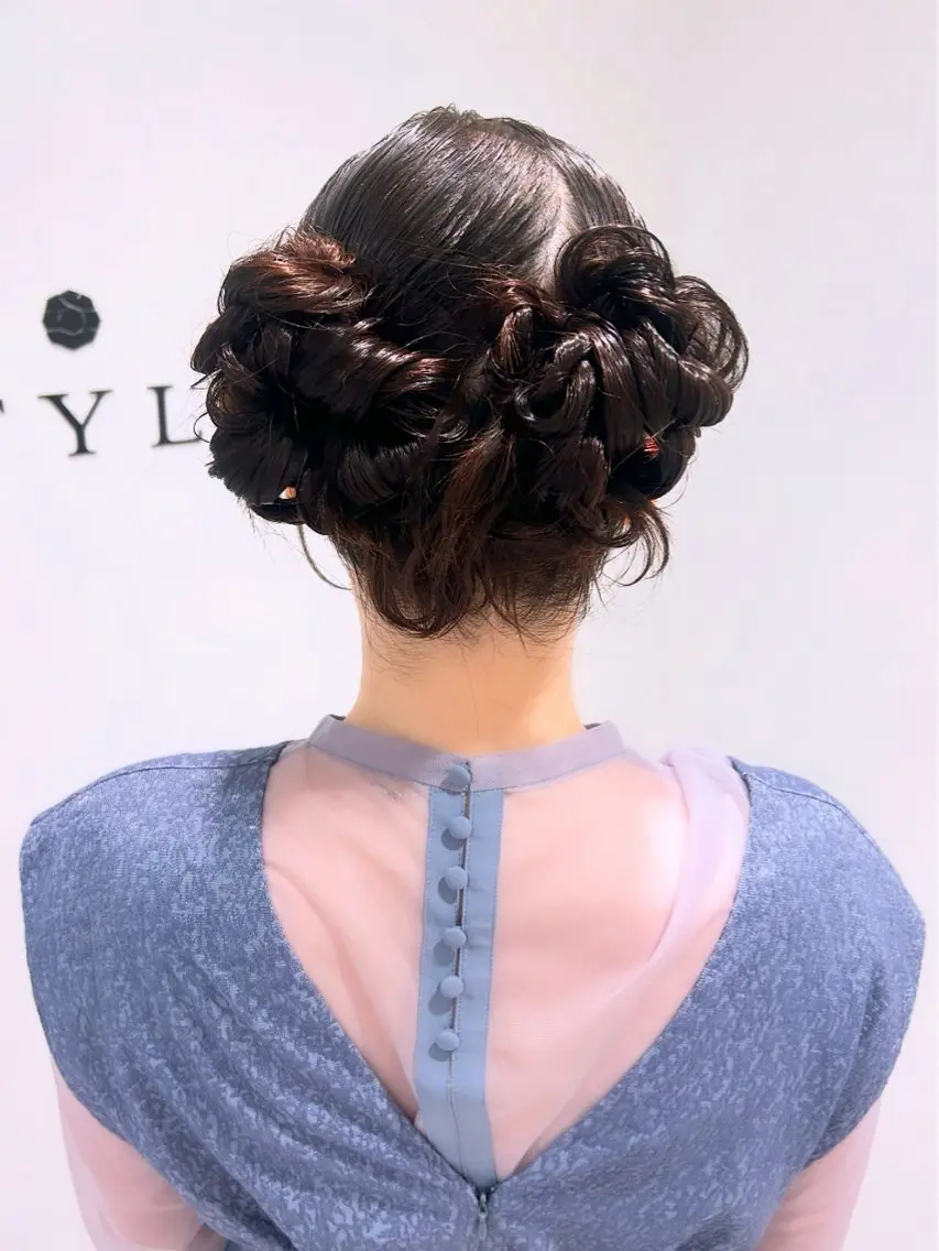 ヘアアレンジ ヘアセット レイヤー｜ハッシュ｜ ヘアセット｜山田寛菜のヘアスタイル