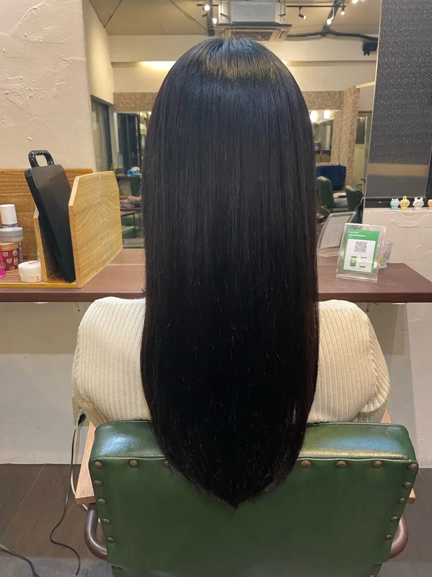 ロング 髪質改善縮毛矯正 専門店のヘアスタイル