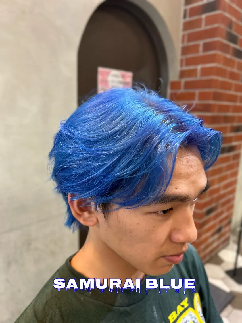 カラー メンズ メンズブリーチ ブリーチ ブルーカラー ヘアカラー ハイトーンカラー 梅田/堀江輝起のヘアスタイル