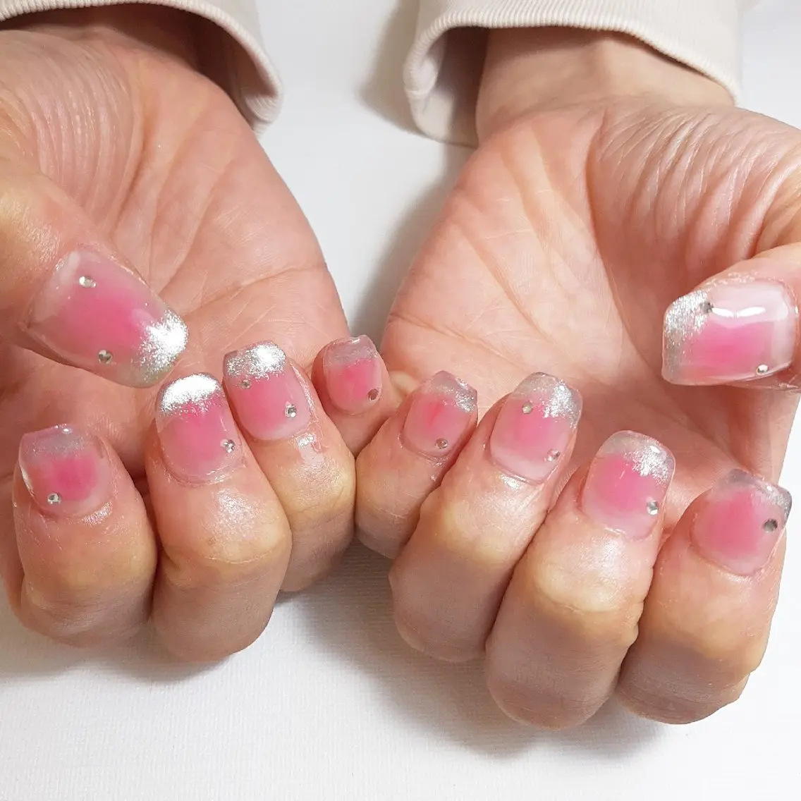 ネイル チークネイル ジェルネイル マグネットネイル 持ち込み ショートネイル owlnail /持込みデザイン専門のネイルデザイン