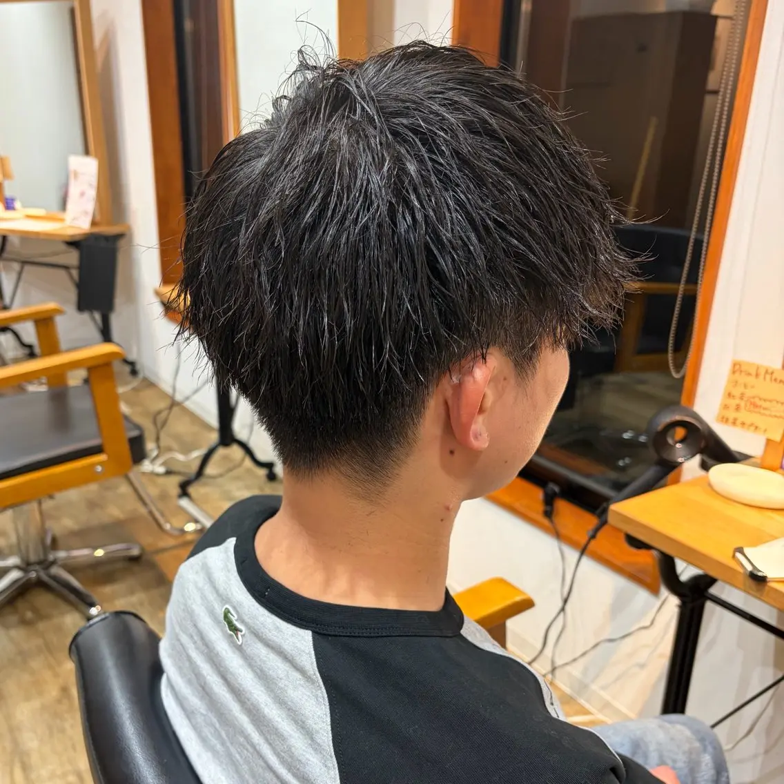 ショート 加藤 のあのヘアスタイル