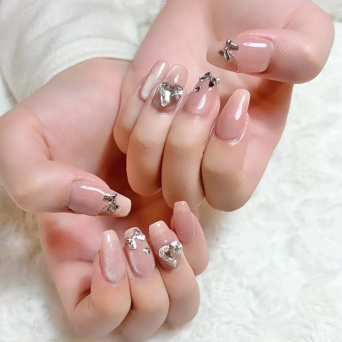 ネイル 持ち込み ハンドネイル Naruse Momoのネイルデザイン