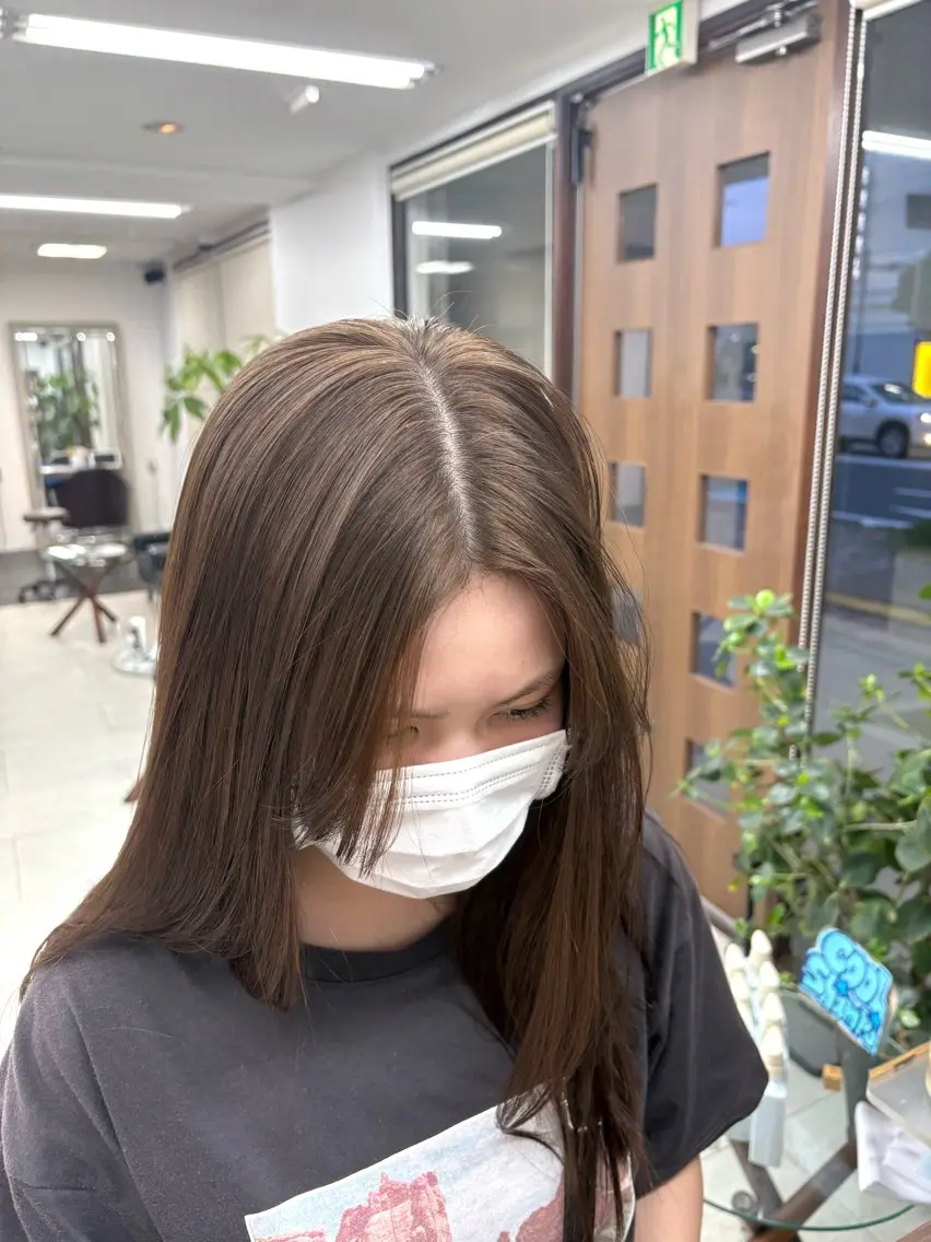 ロング 縮毛矯正 ヘアカラー 月野涼風 /レイヤーカットのヘアスタイル