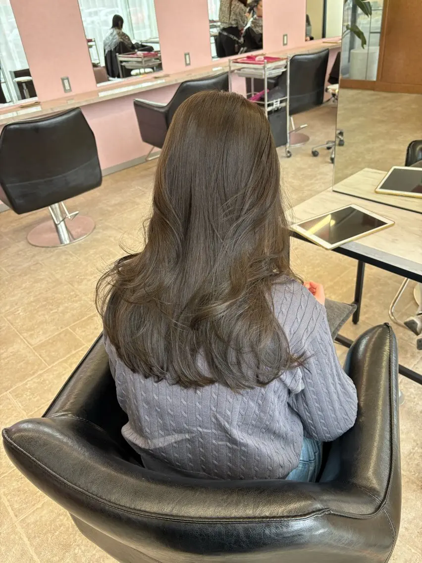 ロング ヘアカラー トリートメント MATTY yoshika 🐻のヘアスタイル
