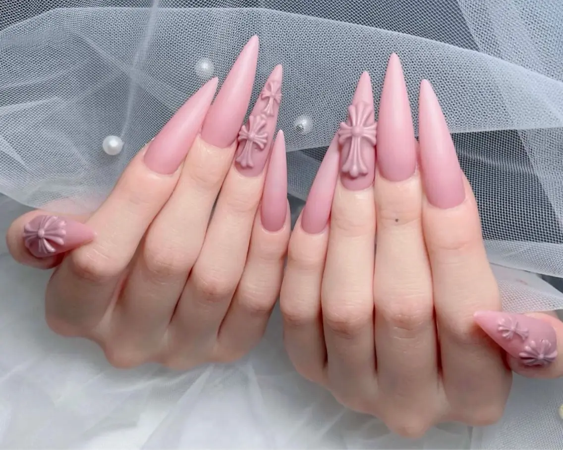 ネイル LUMI NAILのネイルデザイン