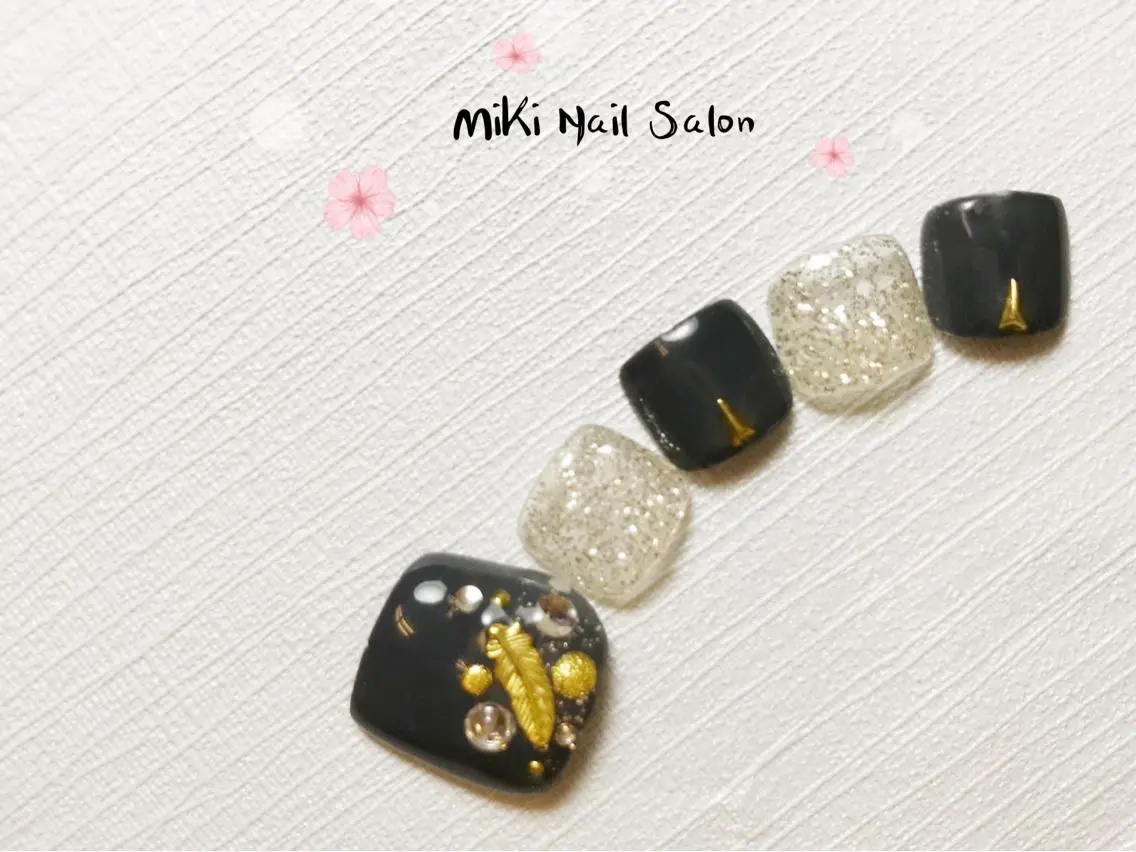 ネイル MiKi Nai池袋 長さだし得意のネイルデザイン