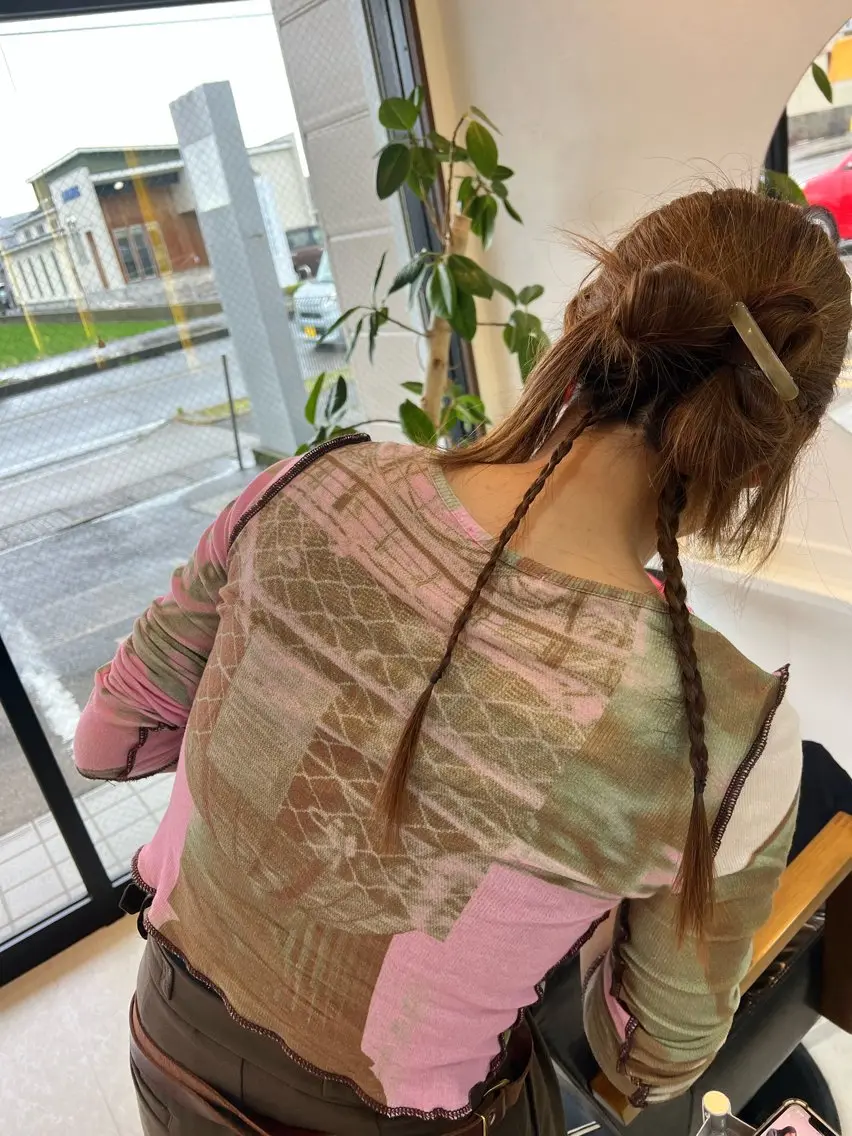 ヘアアレンジ ヘアセット カドムラ モエのマツエク・マツパデザイン