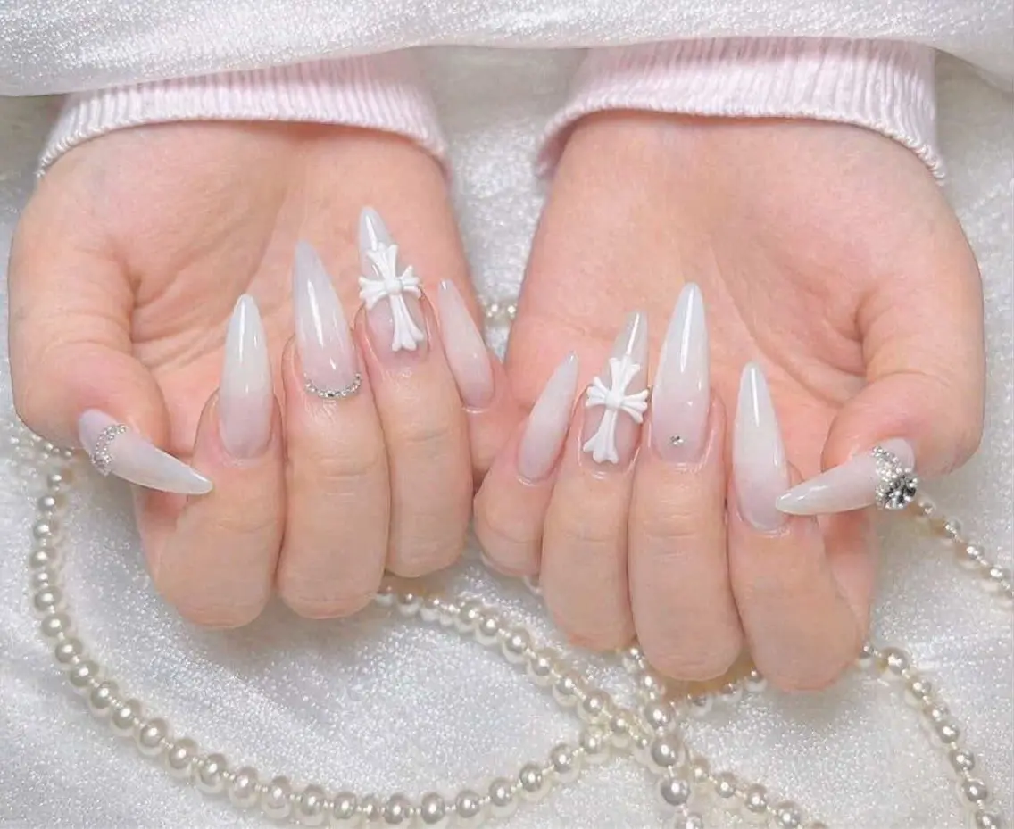 ネイル ハンドネイル mochi nailsのネイルデザイン