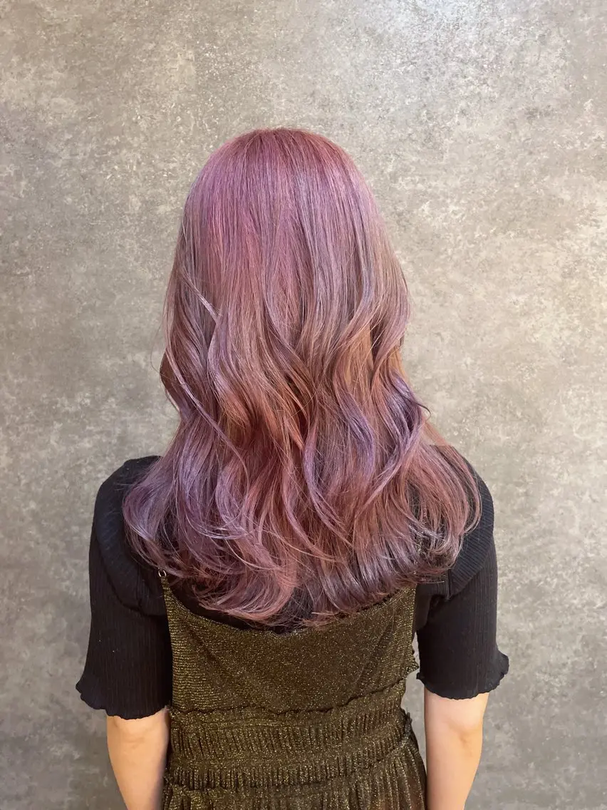 ロング カット 峯 琴奈のヘアスタイル