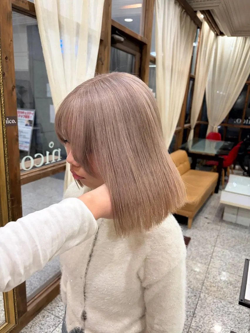 ブリーチリタッチ➕カット(無料) ✨の写真