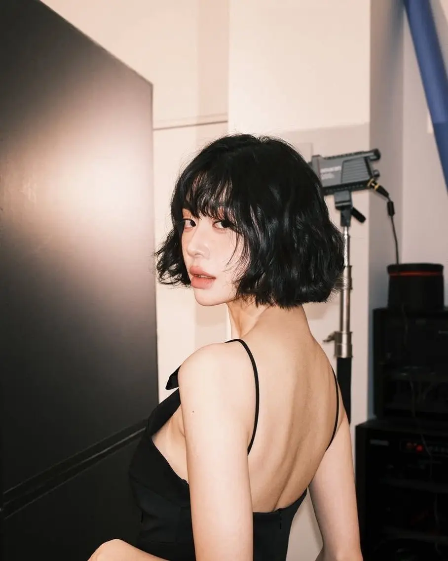 ショート パーマ 西山 凜のヘアスタイル