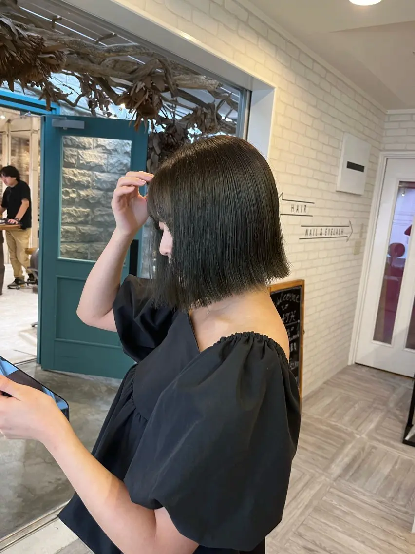 カラー オリーブカラー カット ヘアカラー 阿部 うららのマツエク・マツパデザイン