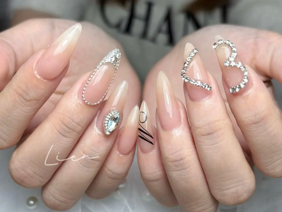 ネイル 👛Lien nails🎀のネイルデザイン