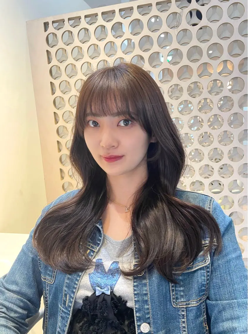 ロング 顔まわりレイヤー 姫カット 韓国風ヘア レイヤーカット ロング 🧸SAKI🎀 韓国レイヤーのヘアスタイル
