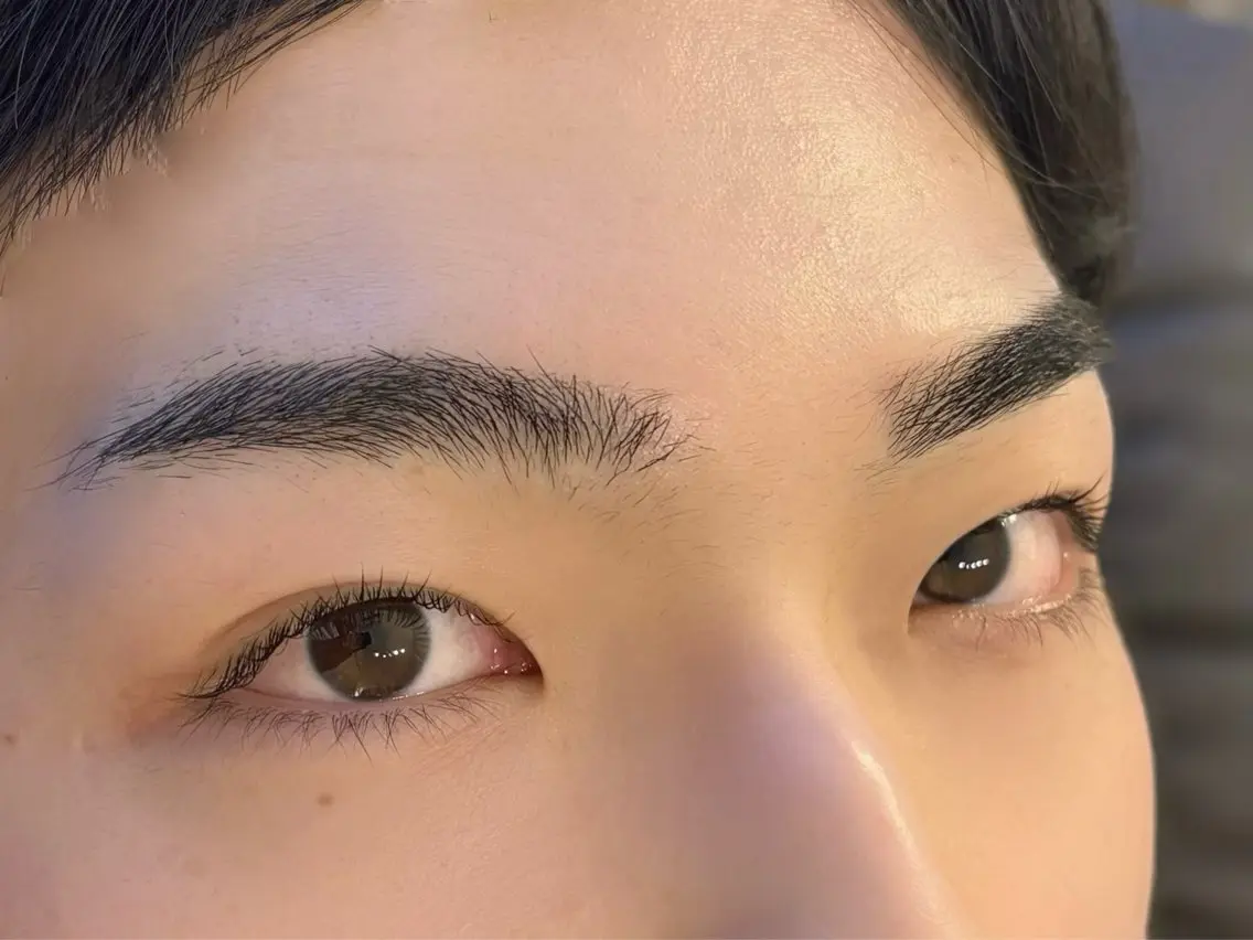メンズ アイブロウ マツパ salon de beauteJoieの眉毛・アイブロウイメージ
