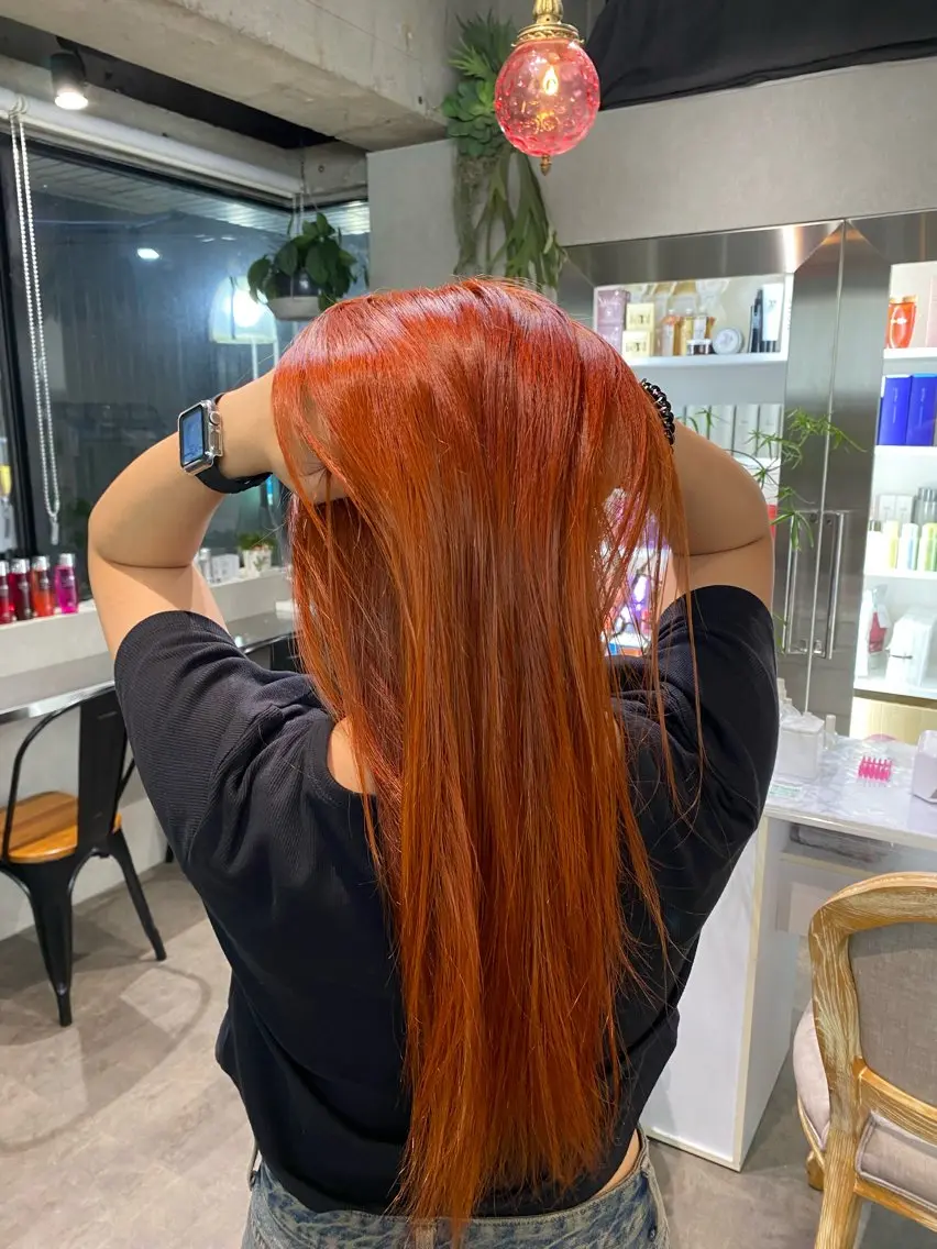 ロング カラー オレンジ ヘアカラー 透明感カラー🫧🎀 まりなのマツエク・マツパデザイン
