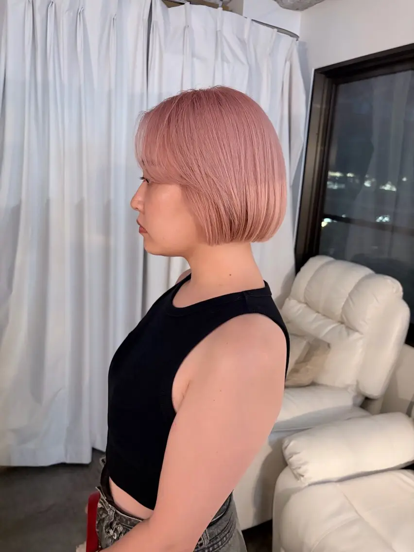 ミディアム カラー ピンクカラー ボブ カット ヘアカラー Takuma Suzuki中目黒のヘアスタイル