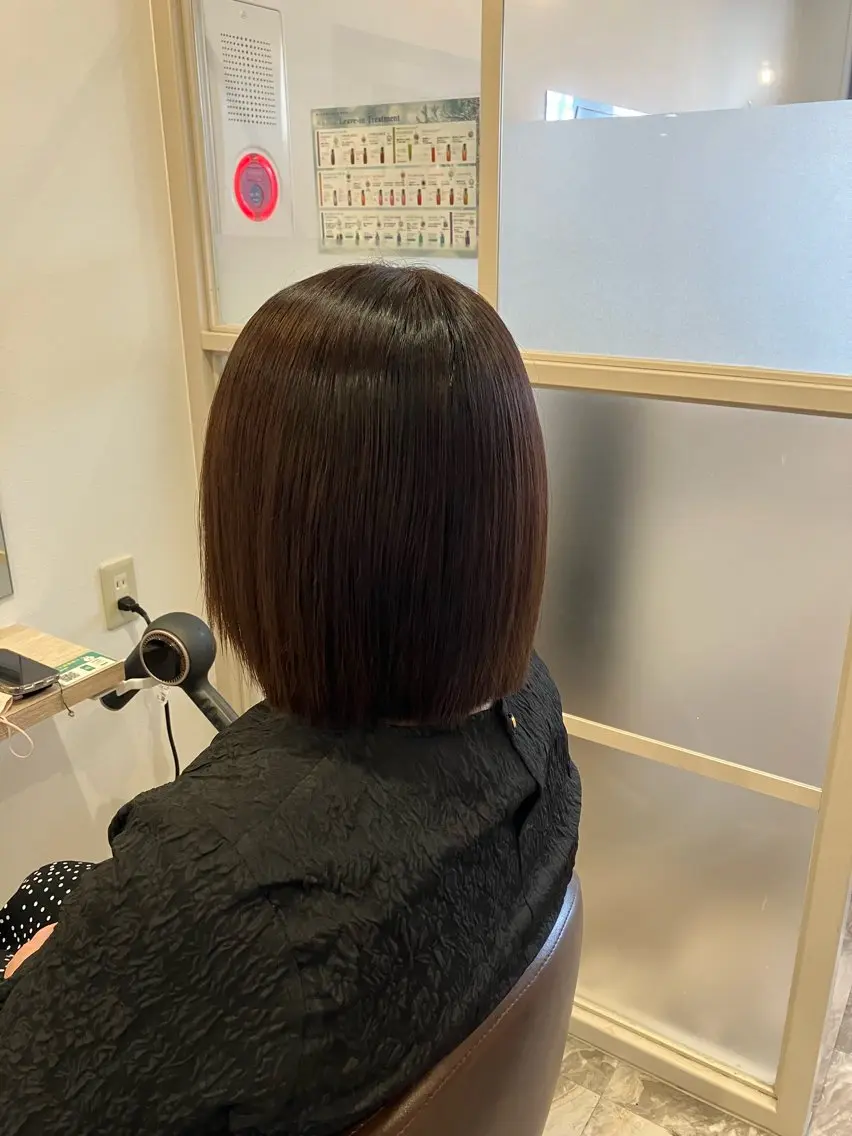 ショート カラー パーマ 髪質改善 縮毛矯正 ストレートパーマ ブリーチ&ストレート 長谷川勇人のヘアスタイル